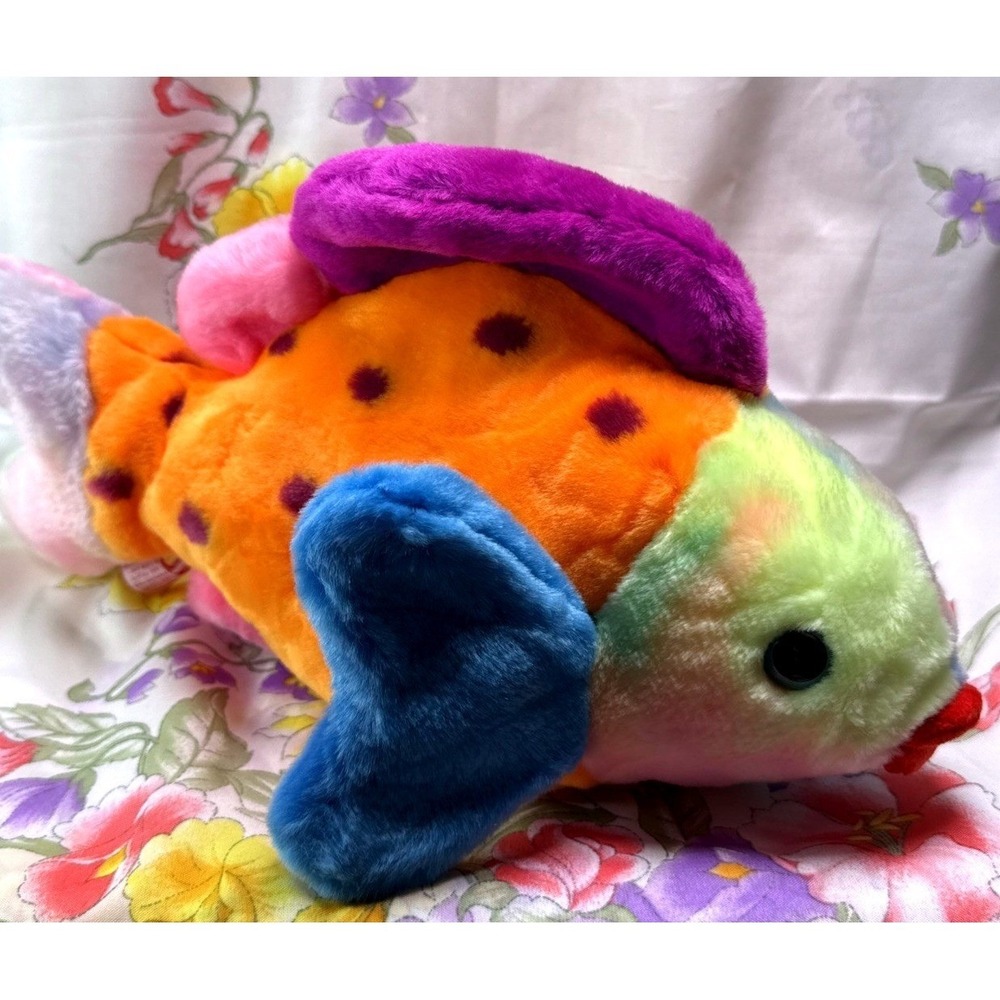 TY Beanie Buddy Lips the Fish 1999 Plush Rainbow Hang Tag Protector Vintage